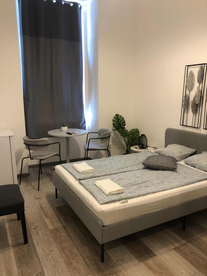 Bella Fiore Apartment 4 Boedapest Buitenkant foto